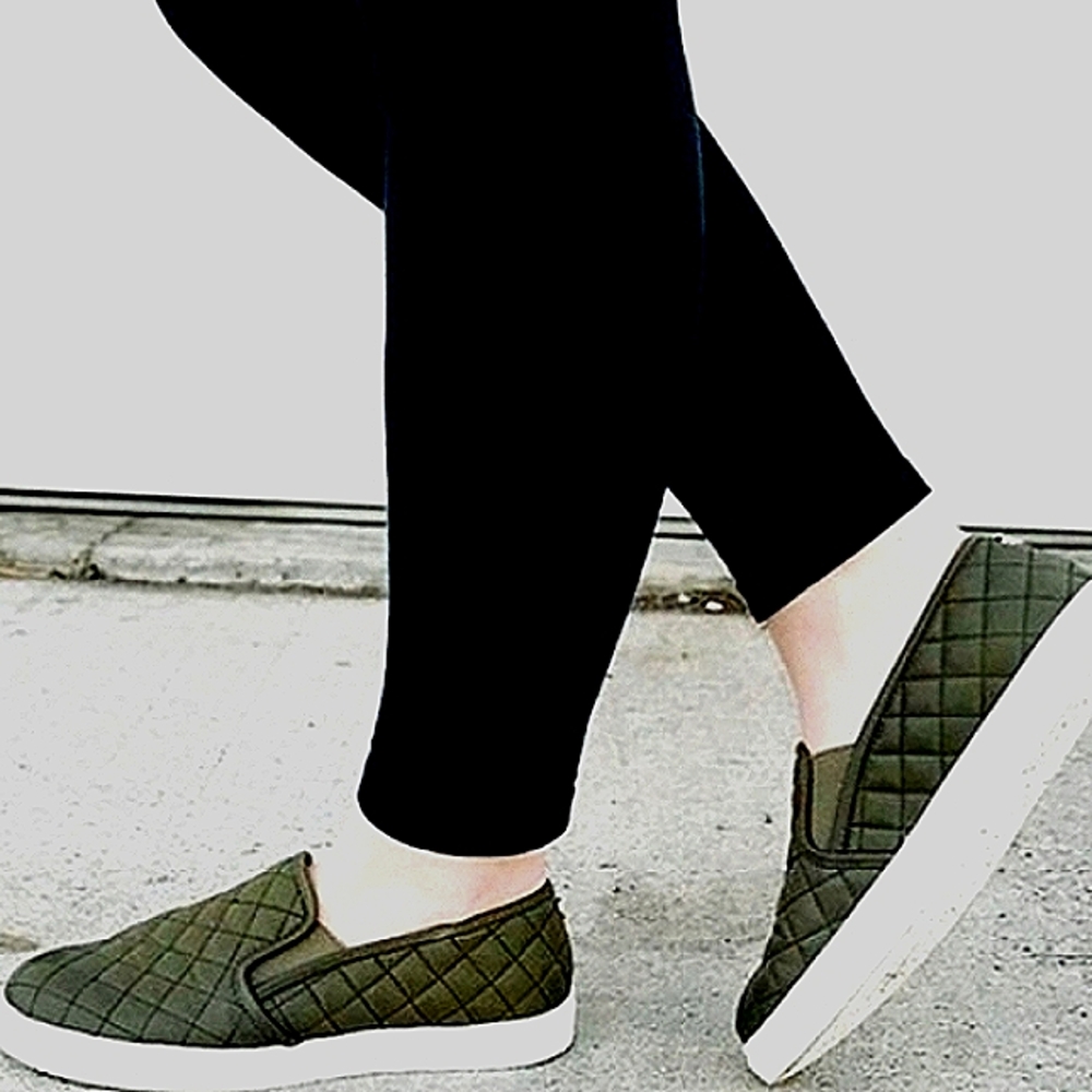 Quilted Slip-on Sneakers NWOT! - Picture 2 of 8